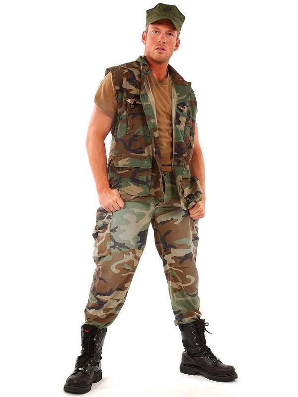 militaire-treillis militaire en treillis