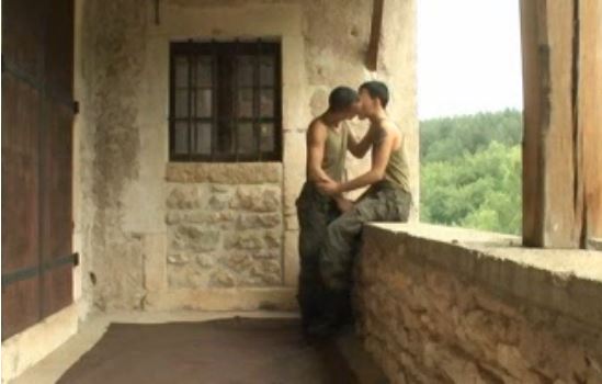 deux amants militaires